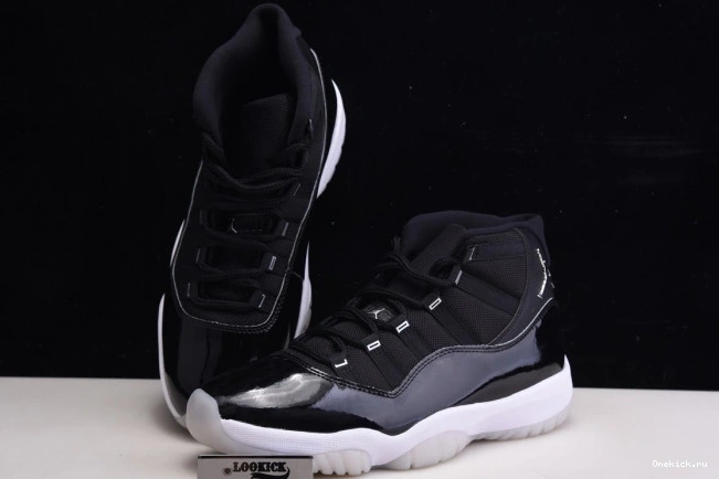 One Kick Air Jordan 25th Anniversary 11 CT8012-011 0724